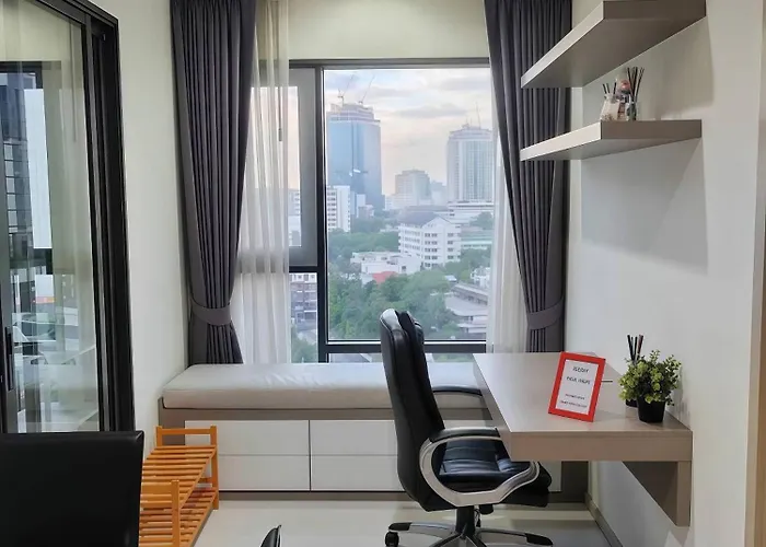 Thonglor Modern Nsta Bts 曼谷
